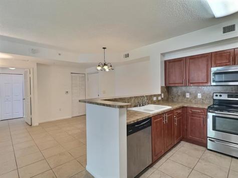7940 N Nob Hill Road Tamarac FL 33321