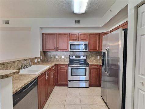 7940 N Nob Hill Road Tamarac FL 33321
