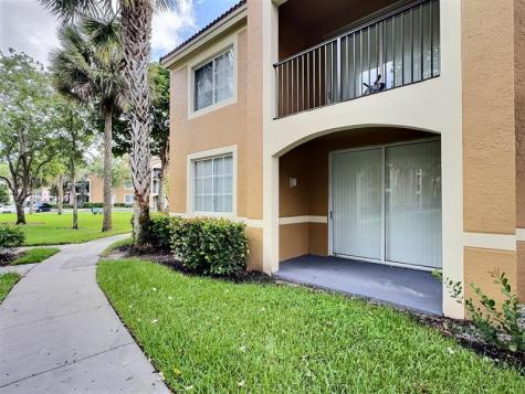 7940 N Nob Hill Road Tamarac FL 33321
