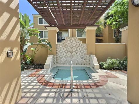 7940 N Nob Hill Road Tamarac FL 33321