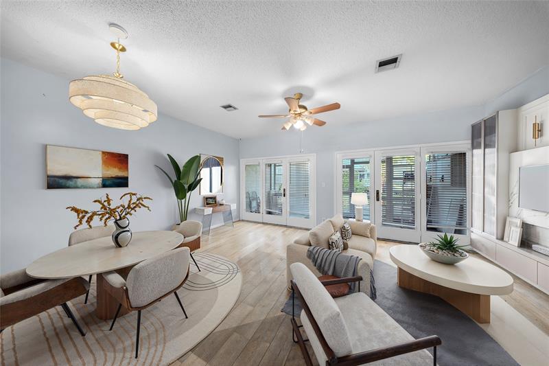 207 E Hemingway Circle Margate FL 33063