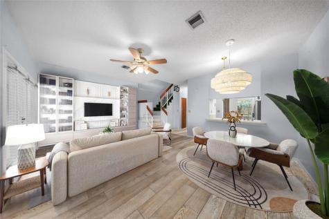 207 E Hemingway Circle Margate FL 33063