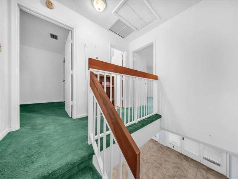 207 E Hemingway Circle Margate FL 33063