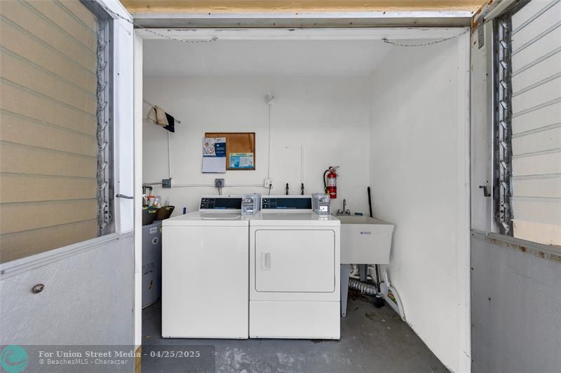 11 SW 4th Avenue Boca Raton FL 33432