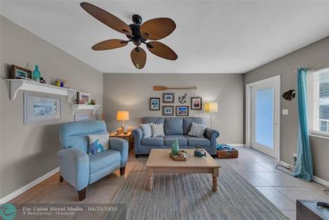 11 SW 4th Avenue Boca Raton FL 33432