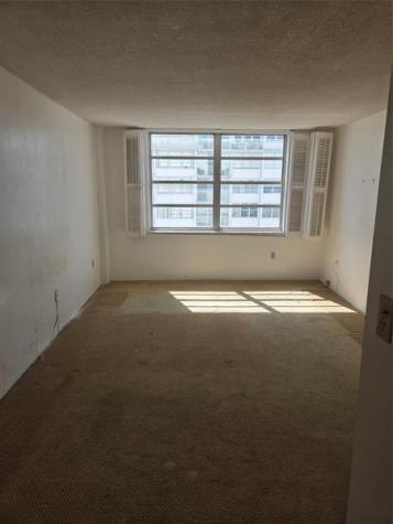 2750 NE 183rd Street Aventura FL 33160