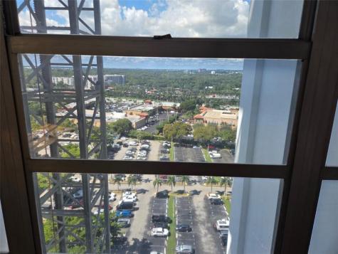 2750 NE 183rd Street Aventura FL 33160