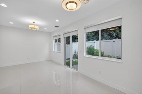 737 SE 1st Court Pompano Beach FL 33060
