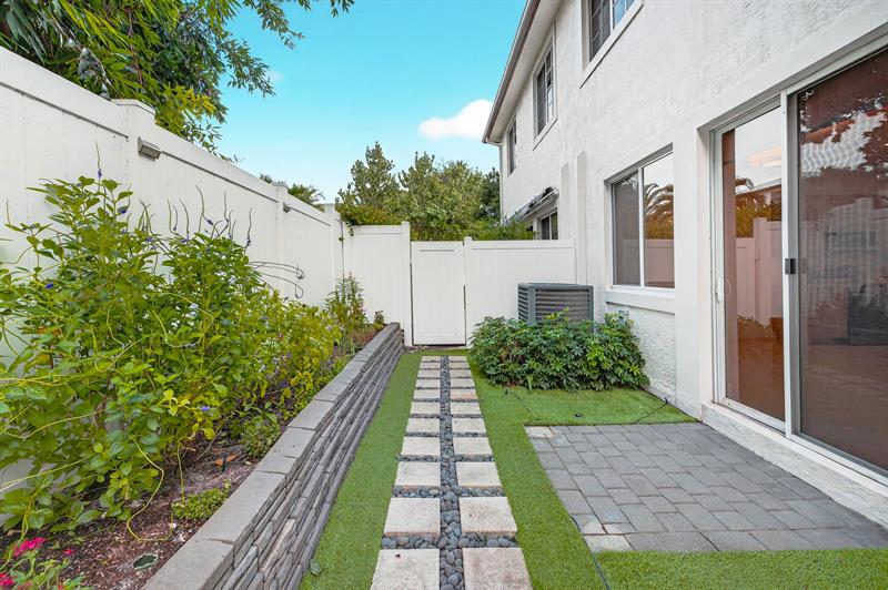 737 SE 1st Court Pompano Beach FL 33060