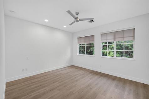 737 SE 1st Court Pompano Beach FL 33060