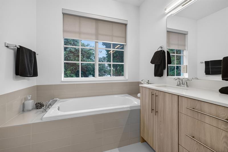 737 SE 1st Court Pompano Beach FL 33060