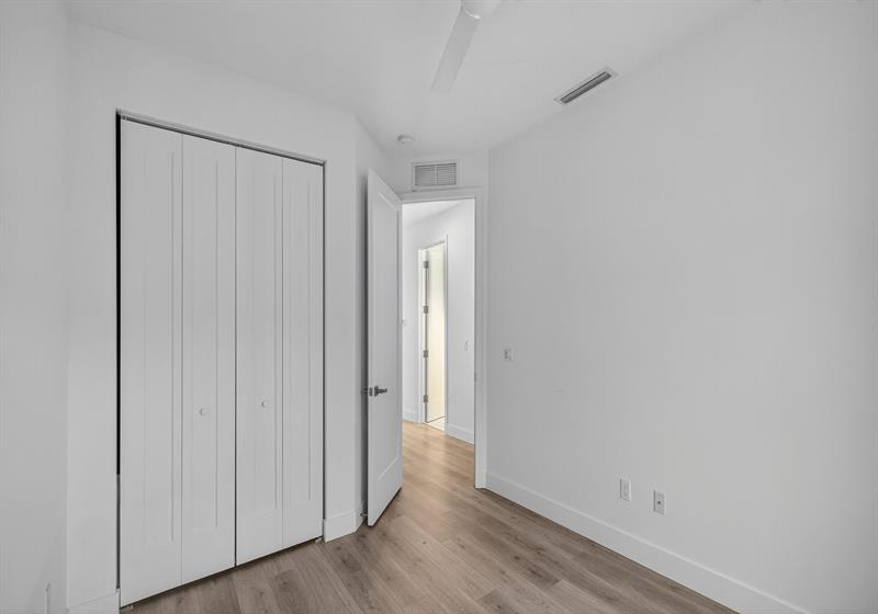 737 SE 1st Court Pompano Beach FL 33060