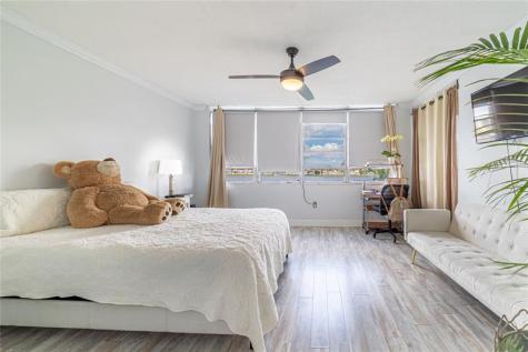 1660 NE 191st Street Miami FL 33179