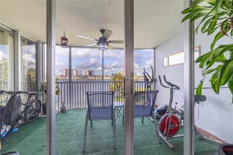 1660 NE 191st Street Miami FL 33179