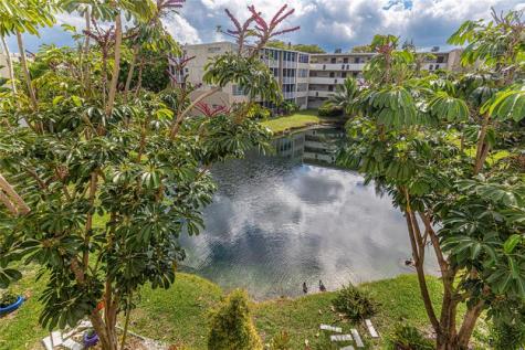 1660 NE 191st Street Miami FL 33179