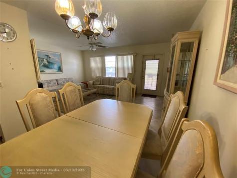 2025 Berkshire B Deerfield Beach FL 33442