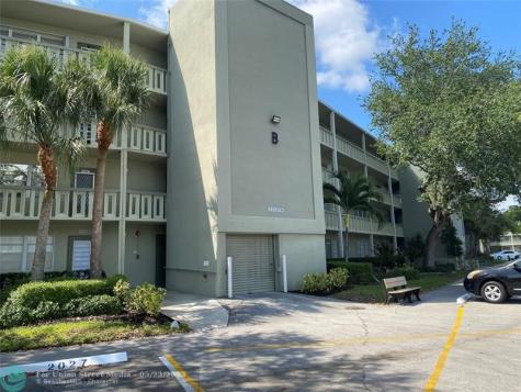 2025 Berkshire B Deerfield Beach FL 33442