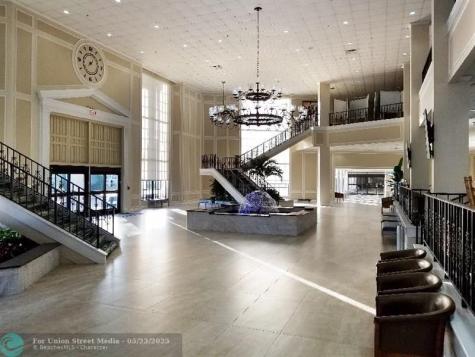 2025 Berkshire B Deerfield Beach FL 33442