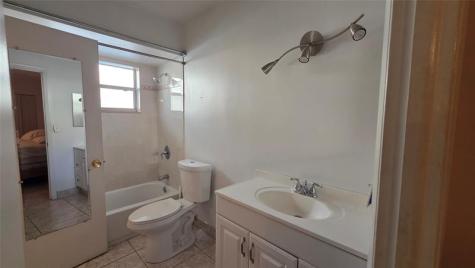 5111 W Oakland Park Boulevard Lauderdale Lakes FL 33313