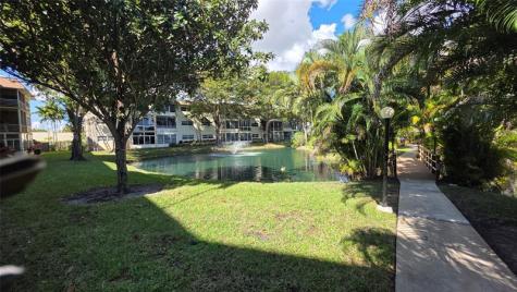 5111 W Oakland Park Boulevard Lauderdale Lakes FL 33313