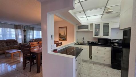 5111 W Oakland Park Boulevard Lauderdale Lakes FL 33313