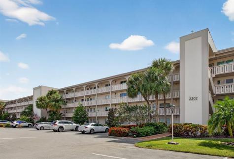 3302 Aruba Way Coconut Creek FL 33066