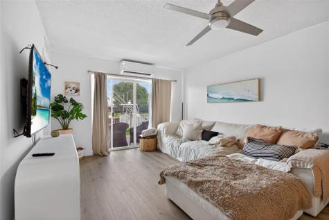 2311 NE 36th Street Lighthouse Point FL 33064