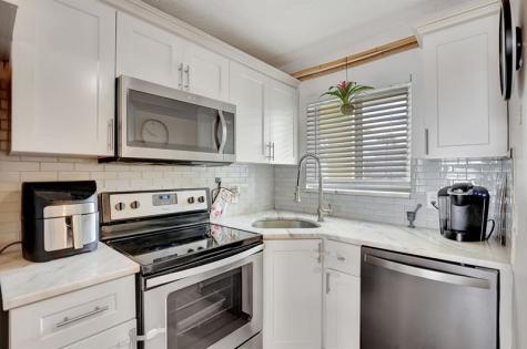 2311 NE 36th Street Lighthouse Point FL 33064