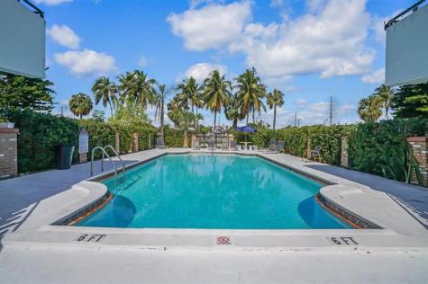 230 SW 1st Street Pompano Beach FL 33060