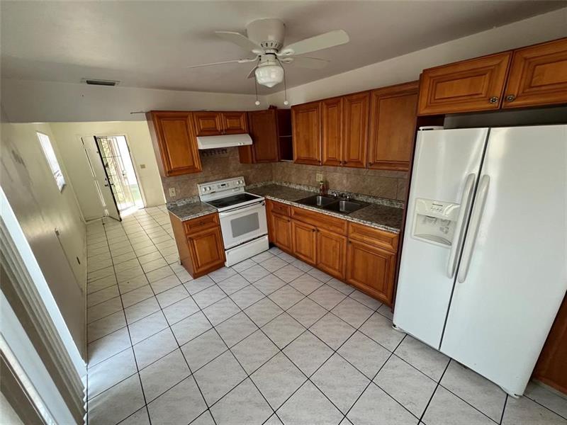 230 SW 1st Street Pompano Beach FL 33060