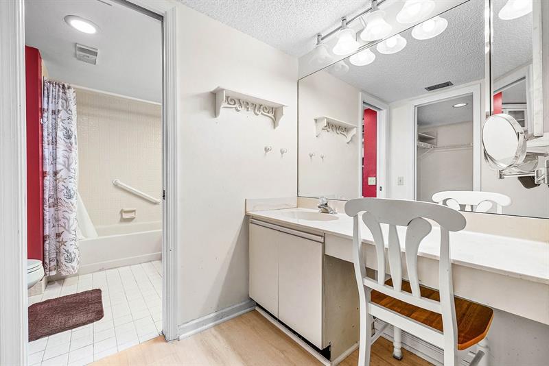 10118 Mangrove Drive Boynton Beach FL 33437