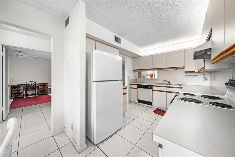 10118 Mangrove Drive Boynton Beach FL 33437