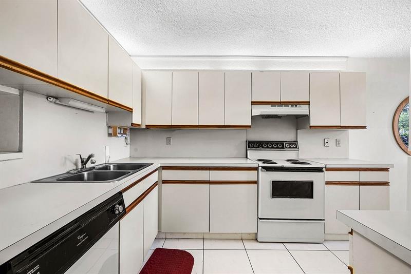 10118 Mangrove Drive Boynton Beach FL 33437