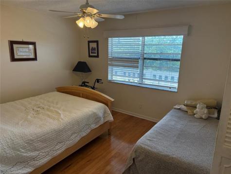 425 SE 11th Terrace Dania Beach FL 33004