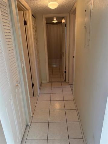 425 SE 11th Terrace Dania Beach FL 33004