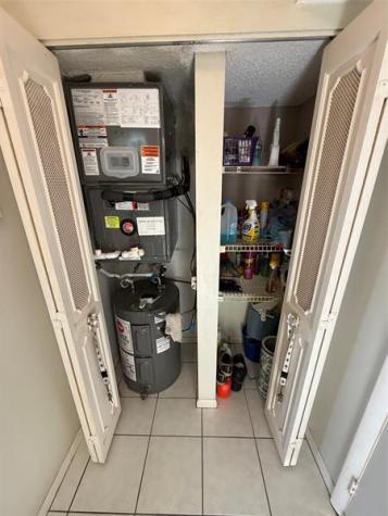 425 SE 11th Terrace Dania Beach FL 33004