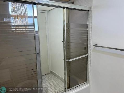 133 Tuscany B Delray Beach FL 33446