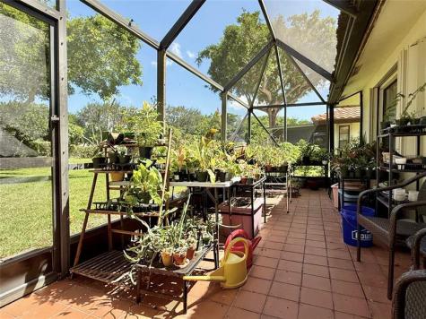 10952 Roebelini Palm Court Boynton Beach FL 33437