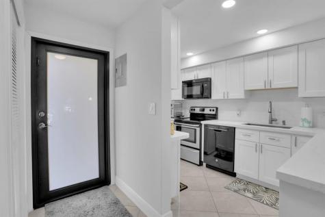 2601 NE 14th Street Causeway Pompano Beach FL 33062