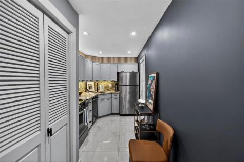 1930 NE 2nd Avenue Wilton Manors FL 33305