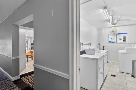 1930 NE 2nd Avenue Wilton Manors FL 33305