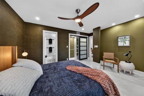 1930 NE 2nd Avenue Wilton Manors FL 33305
