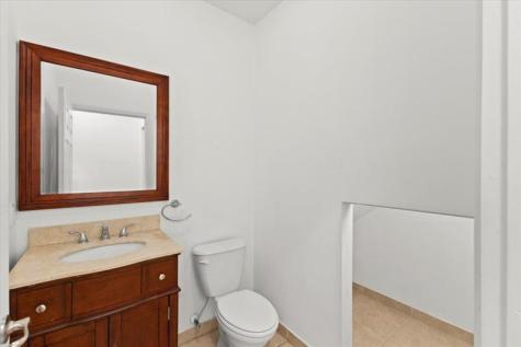 10821 NW 76th Lane Doral FL 33178