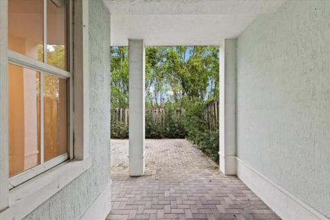 10821 NW 76th Lane Doral FL 33178
