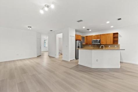 10821 NW 76th Lane Doral FL 33178