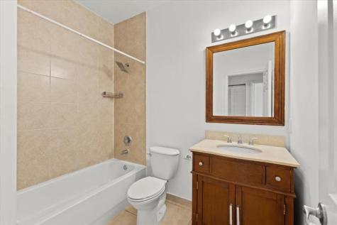 10821 NW 76th Lane Doral FL 33178