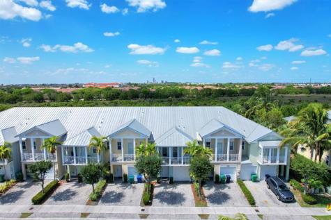 10821 NW 76th Lane Doral FL 33178