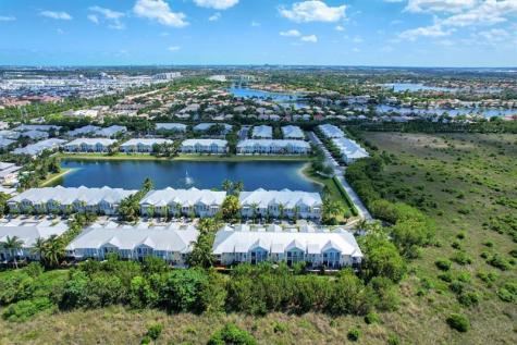 10821 NW 76th Lane Doral FL 33178