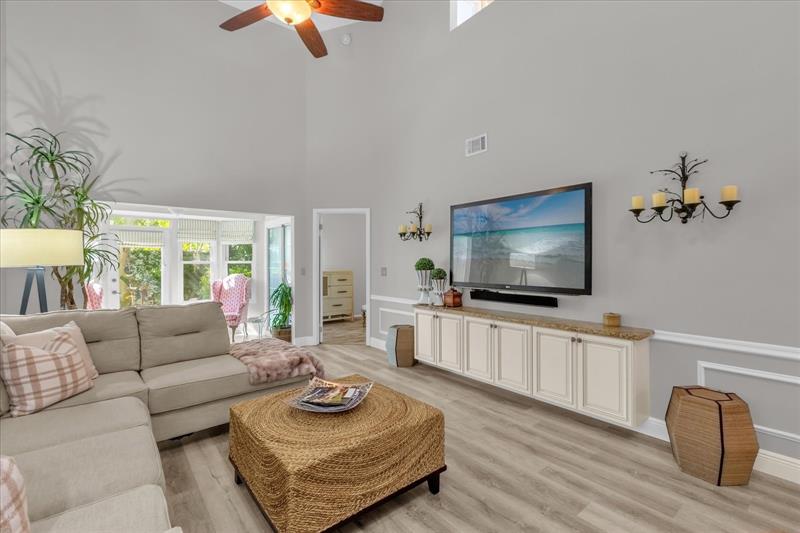 630 Maple Oak Circle Altamonte Springs FL 32701