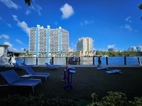 2670 E Sunrise Boulevard Fort Lauderdale FL 33304